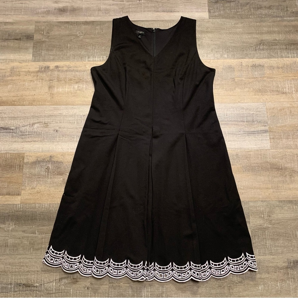 Talbots Petite 14P Black Pleated Dress